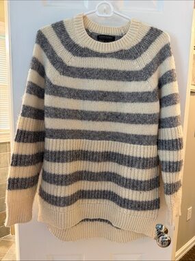 Banana Republic Cream and Gray Striped Crewneck Sweater